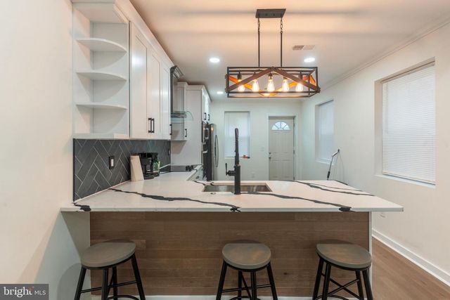 2250 N 2ND ST, Philadelphia, PA 19133