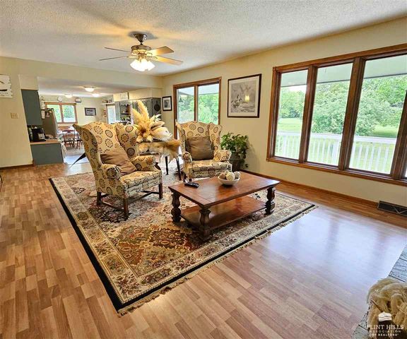 2191 Eden Rd Lot 5, Abilene, KS 67410