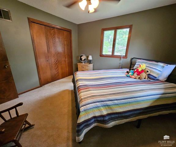 2191 Eden Rd Lot 5, Abilene, KS 67410