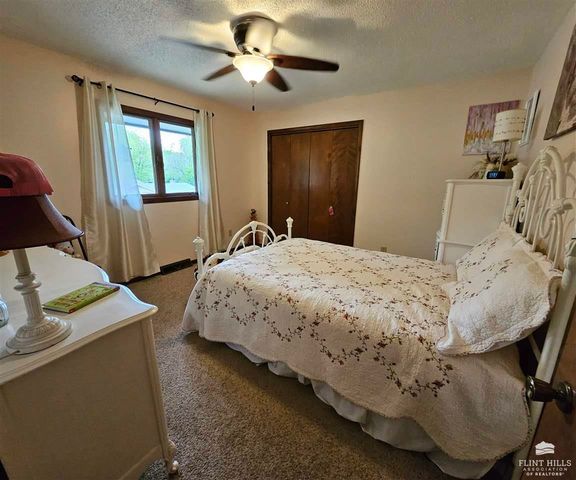 2191 Eden Rd Lot 5, Abilene, KS 67410