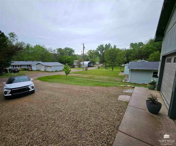 2191 Eden Rd Lot 5, Abilene, KS 67410