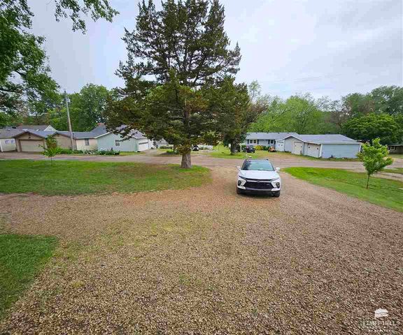2191 Eden Rd Lot 5, Abilene, KS 67410