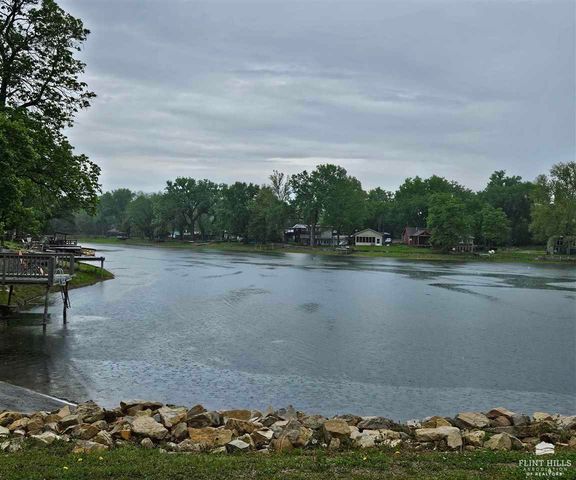 2191 Eden Rd Lot 5, Abilene, KS 67410