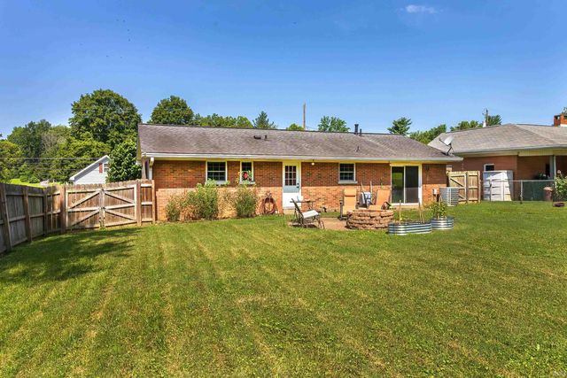 1315 Tupman Road, Evansville, IN 47720