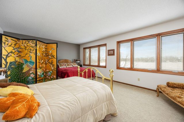 10845 E Royal Road, Morton Twp, MI 49346