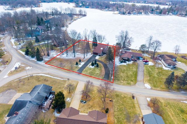 10845 E Royal Road, Morton Twp, MI 49346