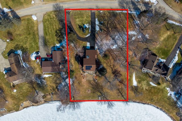 10845 E Royal Road, Morton Twp, MI 49346