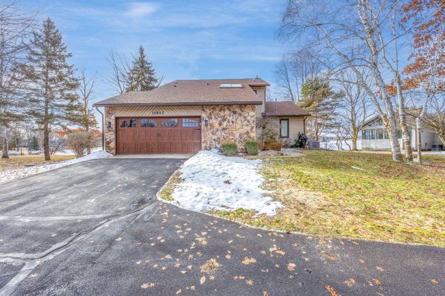 10845 E Royal Road, Morton Twp, MI 49346