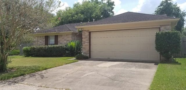 2822 Chimneystone Drive, Sugar Land, TX 77479