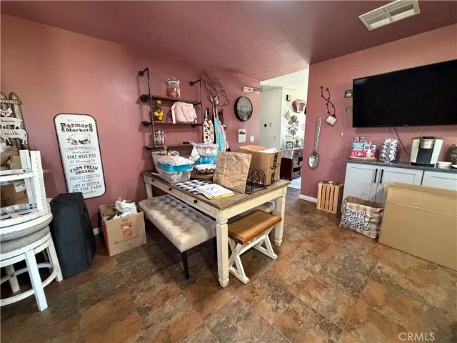 7009 Hanford Ave, Yucca Valley, CA 92284