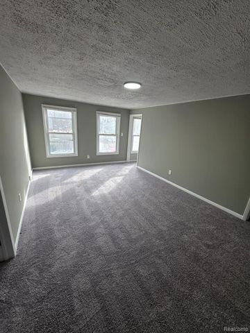 14354 Faust Avenue, Detroit, MI 48223