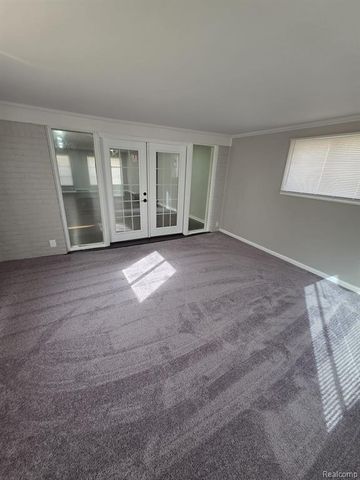 14354 Faust Avenue, Detroit, MI 48223