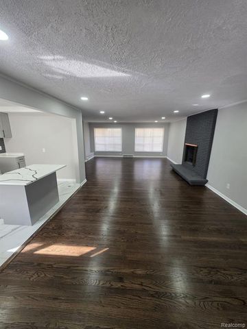 14354 Faust Avenue, Detroit, MI 48223