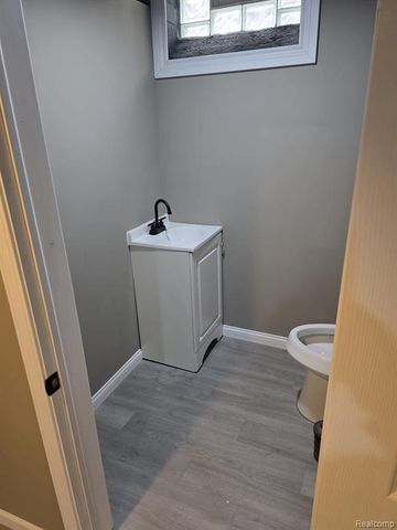 14354 Faust Avenue, Detroit, MI 48223