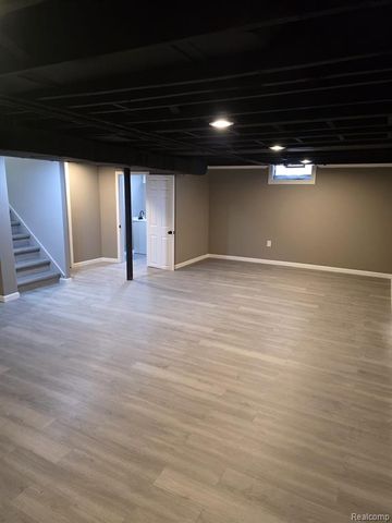 14354 Faust Avenue, Detroit, MI 48223