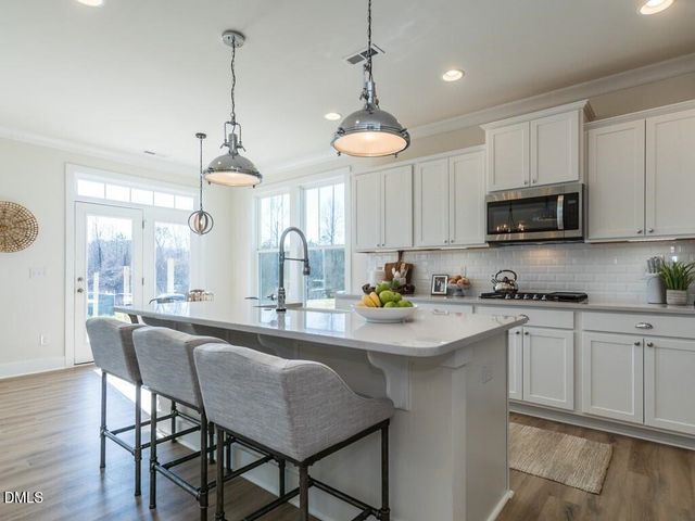 1257 Sidney Creek Drive, Zebulon, NC 27597