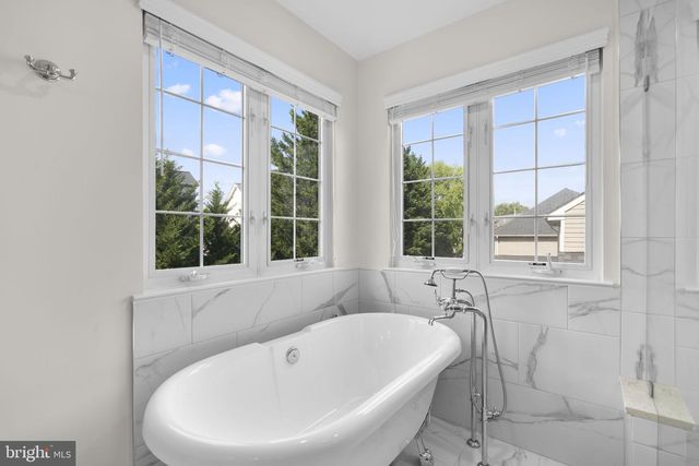 18028 RED ROCKS DR, Germantown, MD 20874