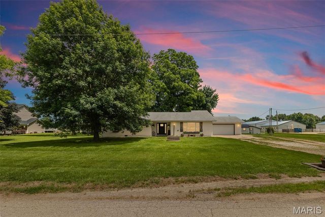 432 Kelly Drive, Granite City, IL 62040