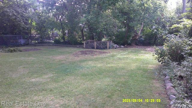 9531 W Outer Drive, Detroit, MI 48223