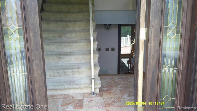 9531 W Outer Drive, Detroit, MI 48223