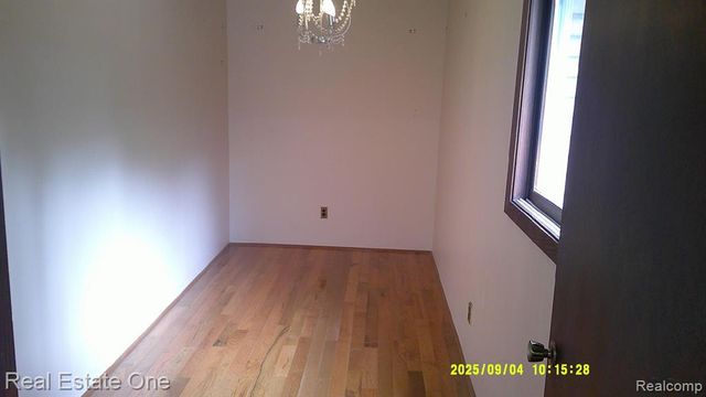 9531 W Outer Drive, Detroit, MI 48223