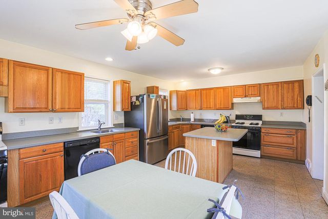 2600 TANEY RD, Baltimore, MD 21209