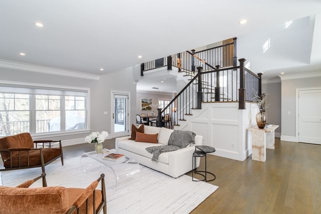 58 Rice Rd, Wayland, MA 01778