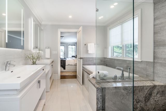 58 Rice Rd, Wayland, MA 01778