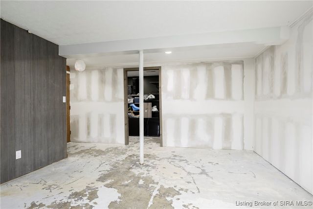 4126 Payne Koehler Road, New Albany, IN 47150