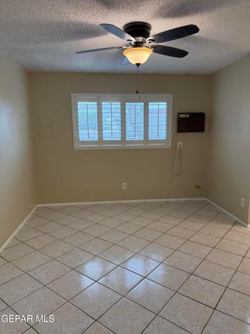 220 RIO TINTO Drive, El Paso, TX 79912