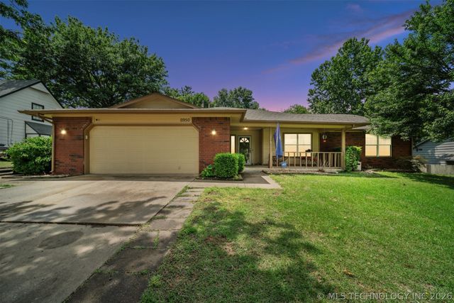 11950 S 266th East Avenue, Coweta, OK 74429