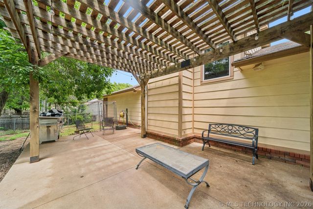 11950 S 266th East Avenue, Coweta, OK 74429