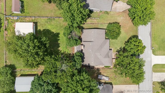 11950 S 266th East Avenue, Coweta, OK 74429