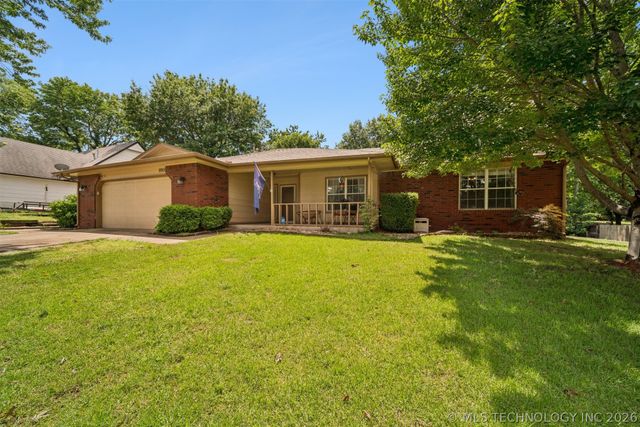 11950 S 266th East Avenue, Coweta, OK 74429