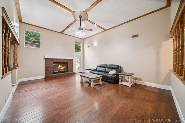 11950 S 266th East Avenue, Coweta, OK 74429