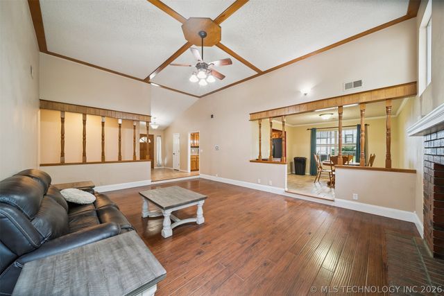 11950 S 266th East Avenue, Coweta, OK 74429