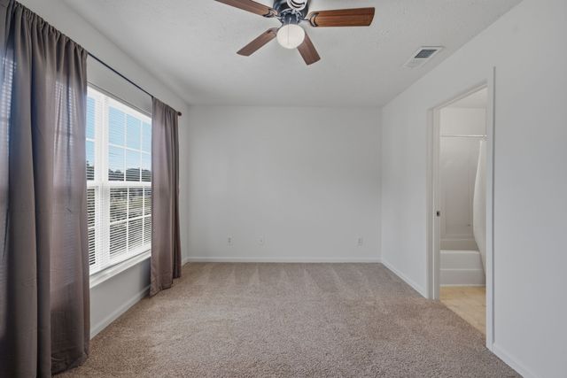 919 Seven Oaks Blvd, Smyrna, TN 37167