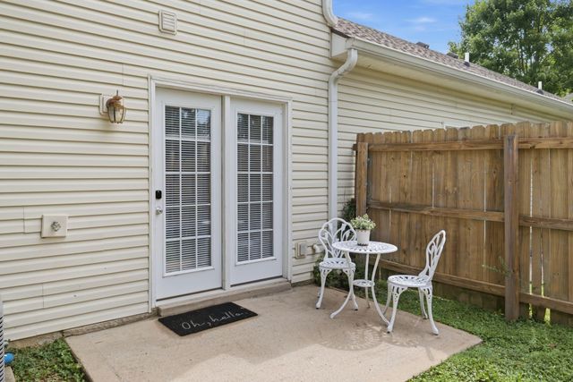 919 Seven Oaks Blvd, Smyrna, TN 37167