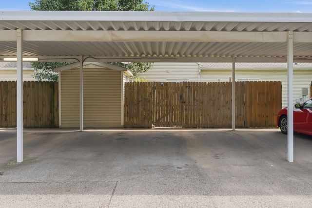 919 Seven Oaks Blvd, Smyrna, TN 37167