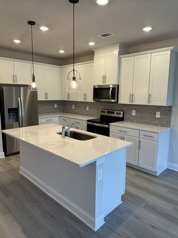 204 Douglas Bend Rd Unit 1604, Gallatin, TN 37066