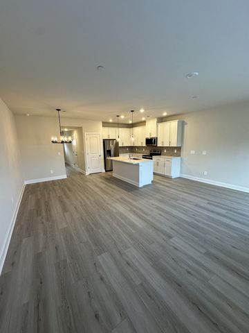 204 Douglas Bend Rd Unit 1604, Gallatin, TN 37066