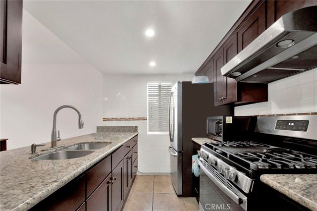 6230 Nye St, Commerce, CA 90040