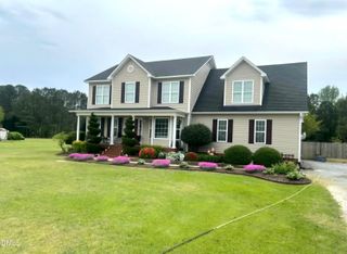 313 Blaze Ridge Drive, Smithfield, NC 27577