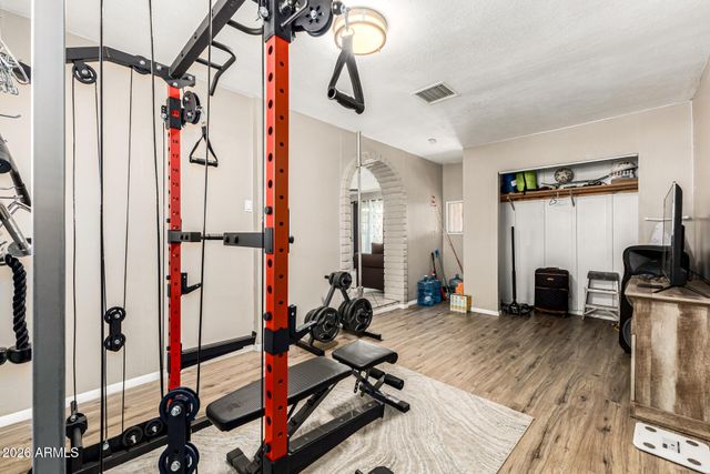 4243 W TUCKEY Lane, Phoenix, AZ 85019