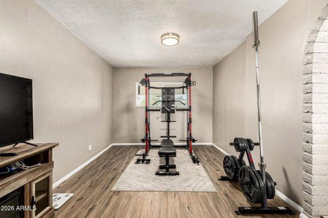 4243 W TUCKEY Lane, Phoenix, AZ 85019