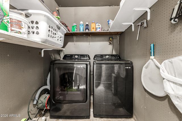 4243 W TUCKEY Lane, Phoenix, AZ 85019