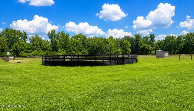 1760 Taylor Road, Farmville, NC 27828