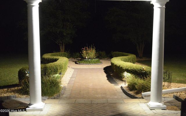 1760 Taylor Road, Farmville, NC 27828