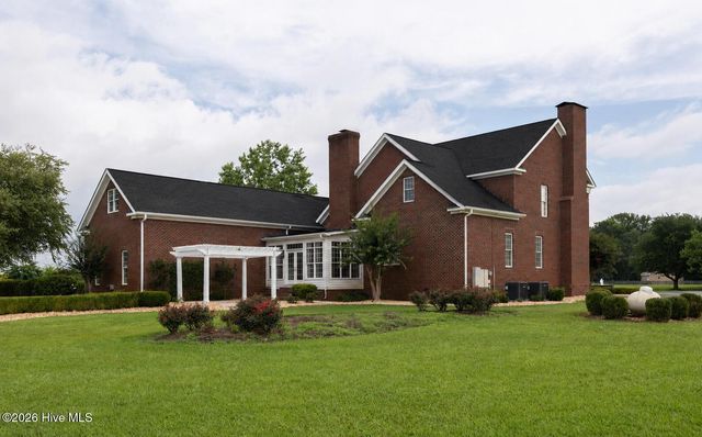 1760 Taylor Road, Farmville, NC 27828