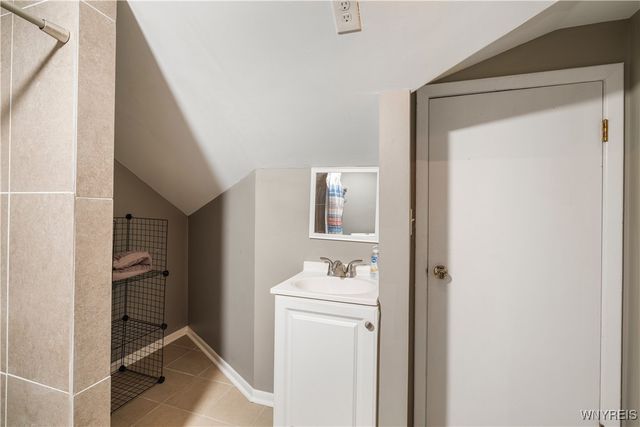 3298 Greenway Road, Grand Island, NY 14072